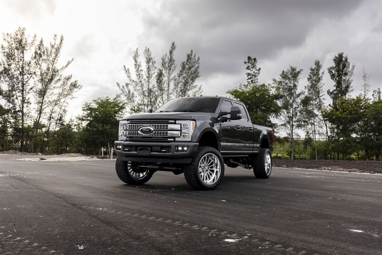 2018 Ford F250 - XD ROVER - Polished | Wheel Pros